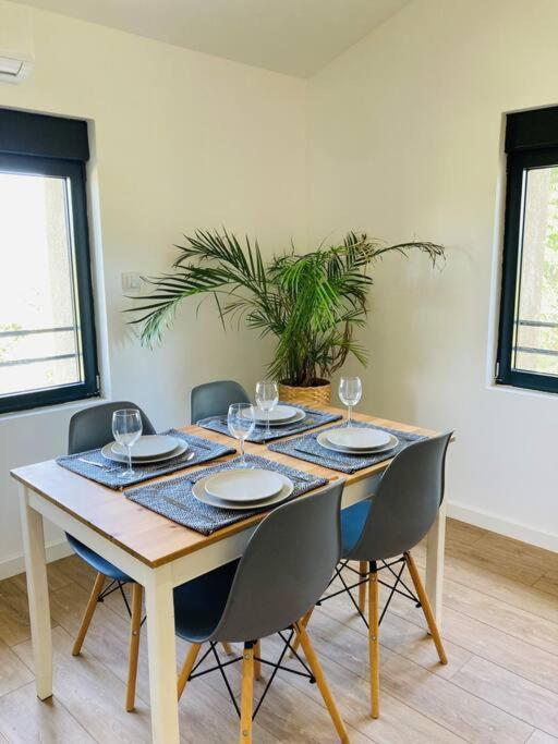 Ferienwohnung L'Ecrin De Chapoulier Montoison Exterior foto